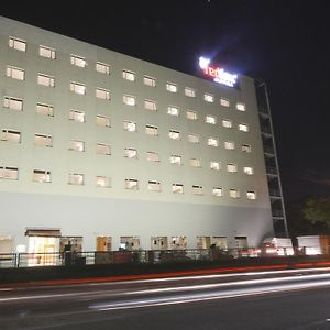 Red Fox Hotel, Chandigarh